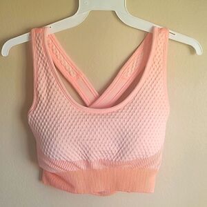 ♡♡♡ Peach Textured Athletic Sports Bra Casual Workout Outfits Size M